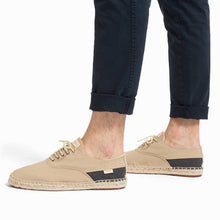 Load image into Gallery viewer, Zapatillas de lona beige de Pompeii