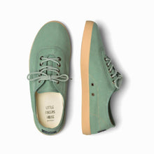 Load image into Gallery viewer, Zapatillas verdes con suela caramelo y cordones de algodÃ³n