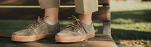 Load image into Gallery viewer, Zapatillas verdes y marrones para otoño e invierno