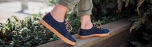 Load image into Gallery viewer, Zapatillas azules y marrones para otoño e invierno