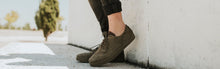 Load image into Gallery viewer, Zapatillas verdes para otoño e invierno