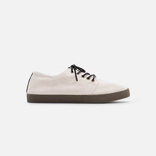 Load image into Gallery viewer, Zapatillas de lona blancas para chico