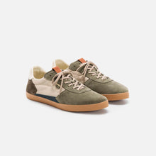 Load image into Gallery viewer, Zapatillas de serraje y lona color verde de Pompeii