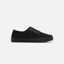 Load image into Gallery viewer, Zapatillas de lona negras para mujer