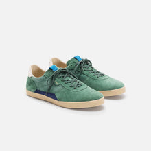 Load image into Gallery viewer, Zapatillas de serraje verdes de Pompeii
