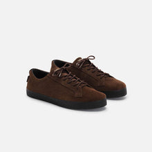 Load image into Gallery viewer, Zapatillas de serraje marrones de Pompeii