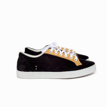 Load image into Gallery viewer, Zapatillas de serraje negras y amarillas para hombre